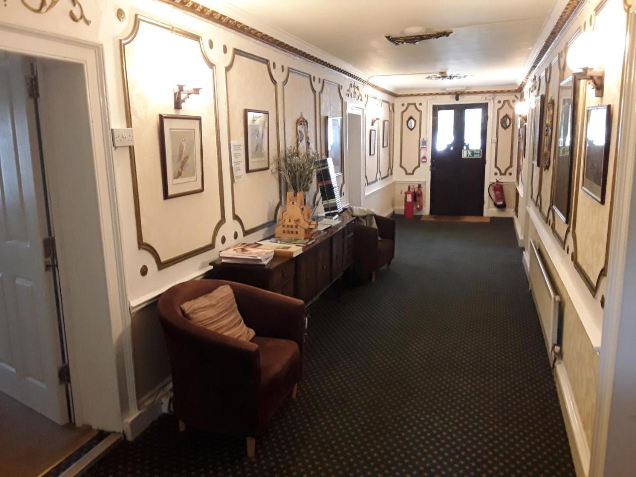 The Pack O' Cards Hotel Combe Martin Bagian luar foto